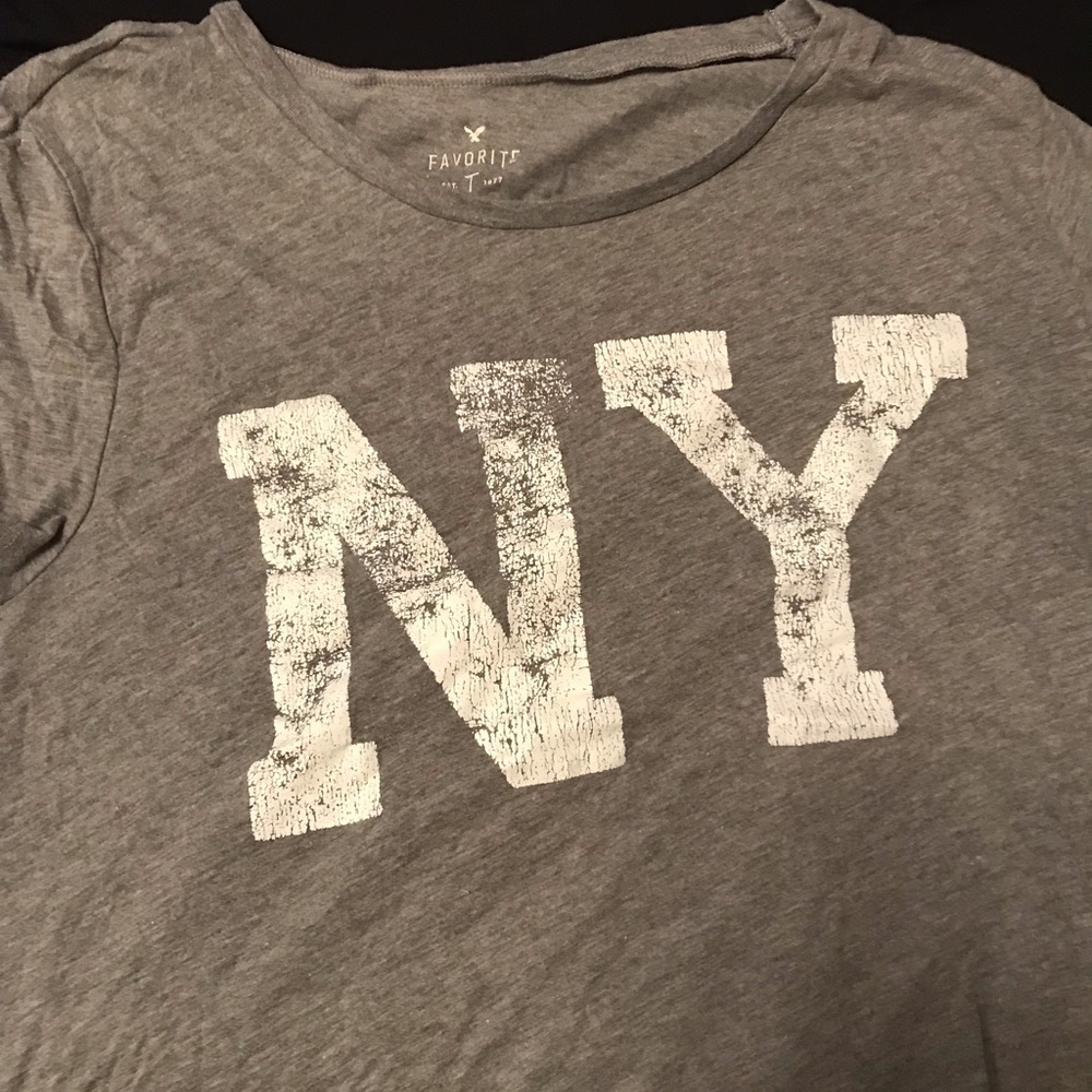 American Eagle NY shirt